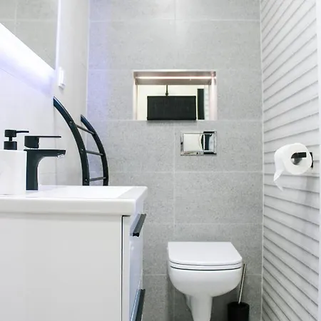 Apartament White-Niska Z Garazem Podziemnym Kielce Exterior photo
